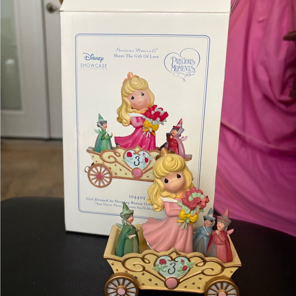 Disney Precious Moments Sleeping Beauty Doll w/Pink Dress, Colorful Cart Age 3